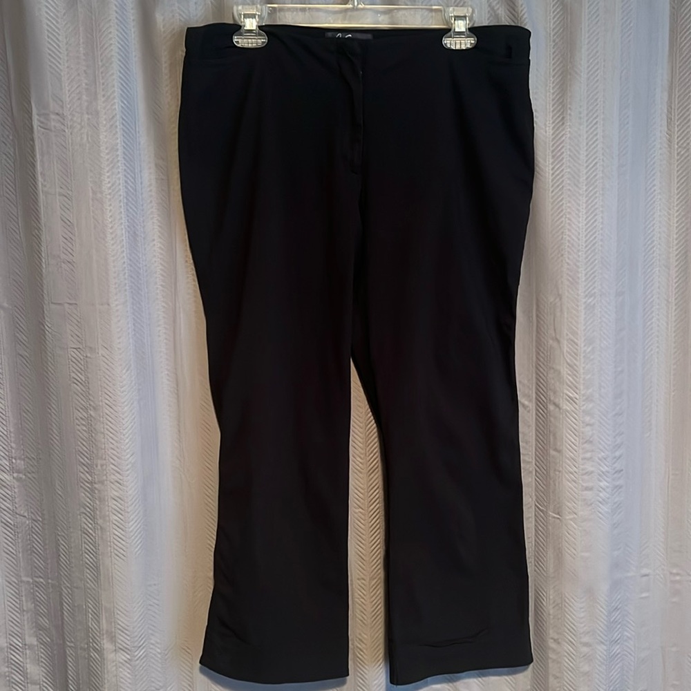 City Streets Capris